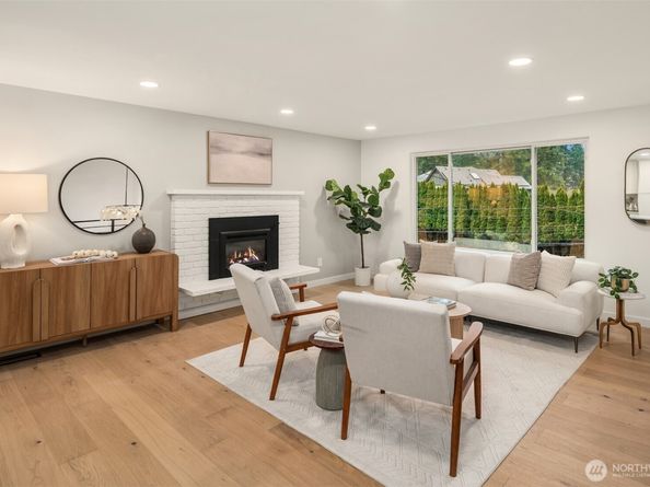 13307 NE 77th Street, Redmond WA 98052