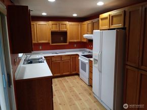 23504 58th Avenue W, Mountlake Terrace WA 98043