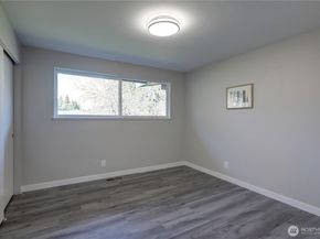 5318 128th Avenue SE, Bellevue WA 98006