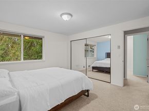 18429 20th Drive SE, Bothell WA 98012