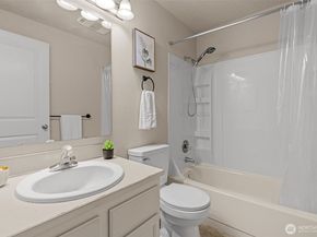 18429 20th Drive SE, Bothell WA 98012