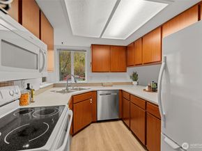 18429 20th Drive SE, Bothell WA 98012