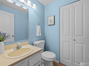 18429 20th Drive SE, Bothell WA 98012