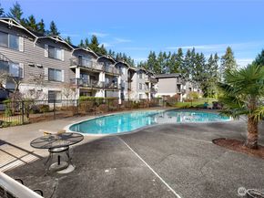 8017 234th Street SW 314, Edmonds WA 98026