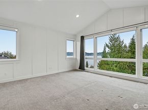 4615 52nd Avenue S, Seattle WA 98118