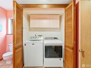 1232 211th Place SW, Lynnwood WA 98036