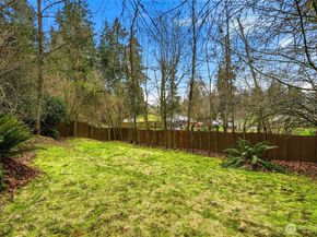 1232 211th Place SW, Lynnwood WA 98036