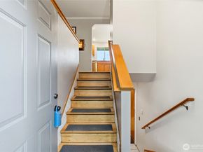 1232 211th Place SW, Lynnwood WA 98036