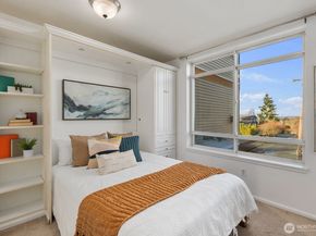 7116 Greenwood Avenue N 305, Seattle WA 98103