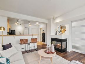 7116 Greenwood Avenue N 305, Seattle WA 98103