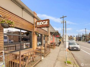 7116 Greenwood Avenue N 305, Seattle WA 98103