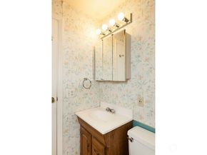 14044 Lenora Place N, Seattle WA 98133