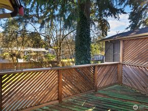 14044 Lenora Place N, Seattle WA 98133