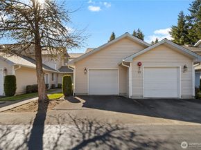 1921 S 368th Place 1004, Federal Way WA 98003