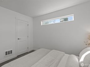 940 N 89th Street, Seattle WA 98103