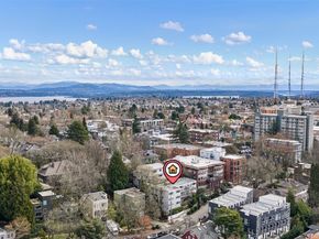 632 13th Avenue E 12, Seattle WA 98102