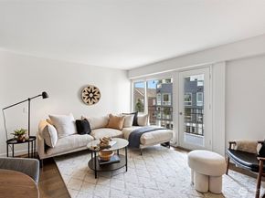 632 13th Avenue E 12, Seattle WA 98102