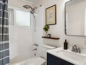 632 13th Avenue E 12, Seattle WA 98102