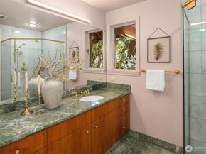3925 NE Surber Drive, Seattle WA 98105
