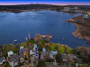 3925 NE Surber Drive, Seattle WA 98105