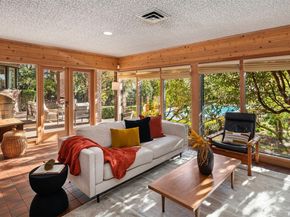 3925 NE Surber Drive, Seattle WA 98105
