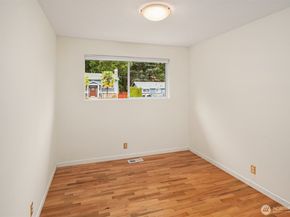 1428 153rd Place SE, Bellevue WA 98007