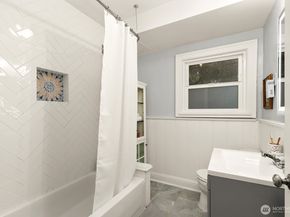 2568 28th Avenue W, Seattle WA 98199