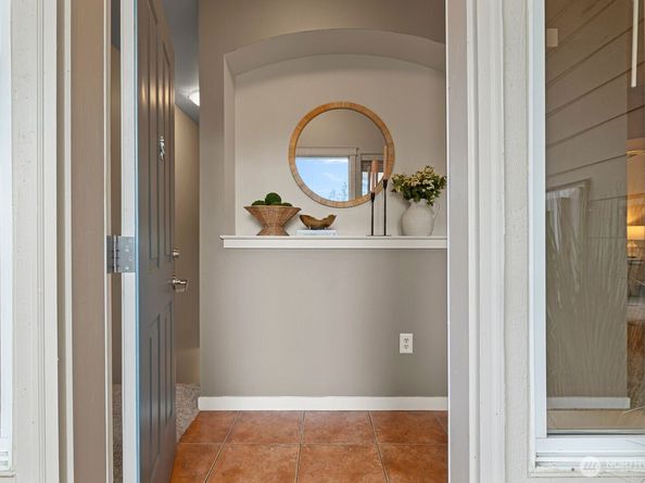 4325 Issaquah Pine Lake Road SE 703, Sammamish WA 98075