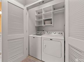 4325 Issaquah Pine Lake Road SE 703, Sammamish WA 98075