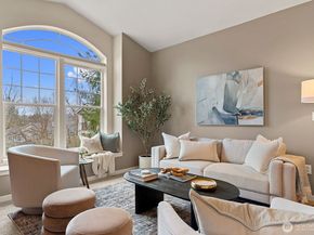 4325 Issaquah Pine Lake Road SE 703, Sammamish WA 98075