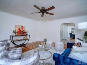 10633 21st Avenue SW, Seattle WA 98146