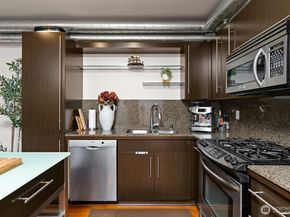 530 Broadway E 208, Seattle WA 98102