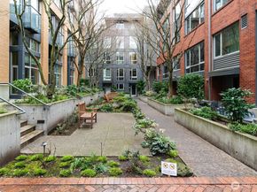 530 Broadway E 208, Seattle WA 98102