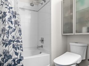 530 Broadway E 208, Seattle WA 98102
