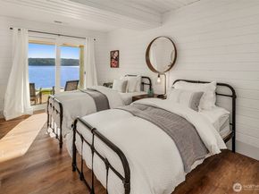 13967 SW 248th Street, Vashon WA 98070