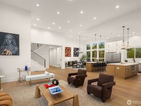 5539 116th Avenue NE, Kirkland WA 98033