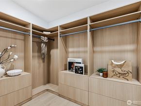 3695 122nd Avenue SE, Bellevue WA 98006