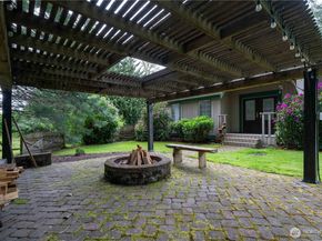 18118 236th Avenue NE, Woodinville WA 98077