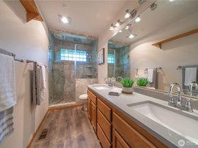 18118 236th Avenue NE, Woodinville WA 98077