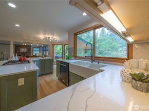 18118 236th Avenue NE, Woodinville WA 98077