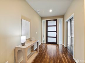 27803 105th Avenue SE, Kent WA 98030