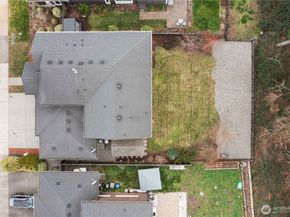 27803 105th Avenue SE, Kent WA 98030