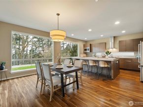 27803 105th Avenue SE, Kent WA 98030