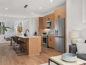 223 NE 75th Street, Seattle WA 98115