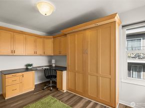 1214 Taylor Avenue N 401, Seattle WA 98109