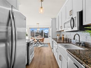 1214 Taylor Avenue N 401, Seattle WA 98109