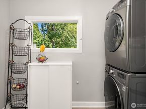 18460 NE Woodinville Duvall Place, Woodinville WA 98077