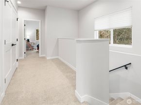 992 Sunrise Place SW N1, Issaquah WA 98027