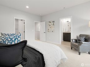 992 Sunrise Place SW N1, Issaquah WA 98027