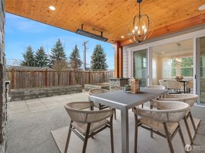 807 8th Avenue S, Kirkland WA 98033